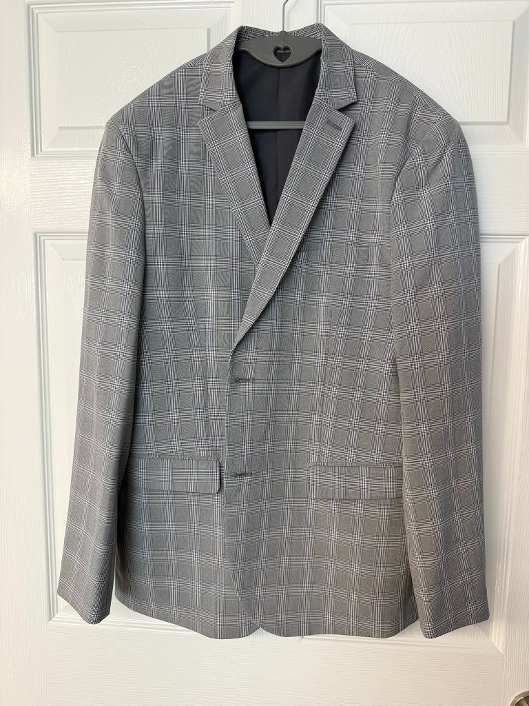 Nwot H&M Men's Gray Plaid Blazer Durable Polyester Blend & Sharp Slim 44r